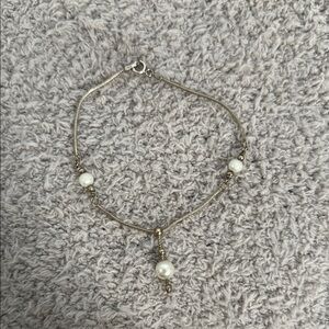 Elegant Sterling Silver Pearl Bracelet